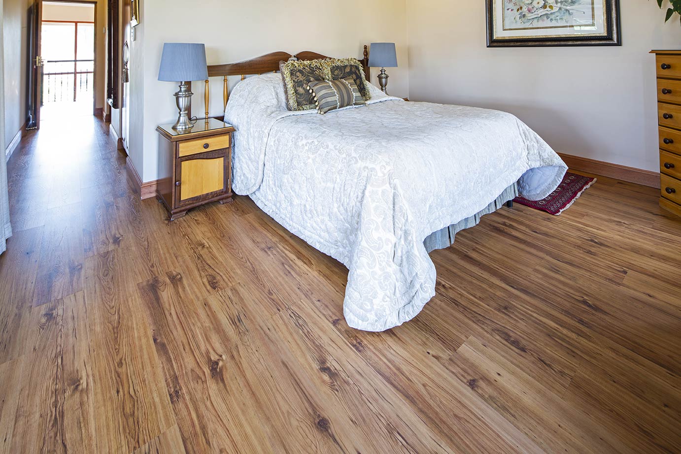 Inovar Oregon Pine laminate flooring in a classic country home
