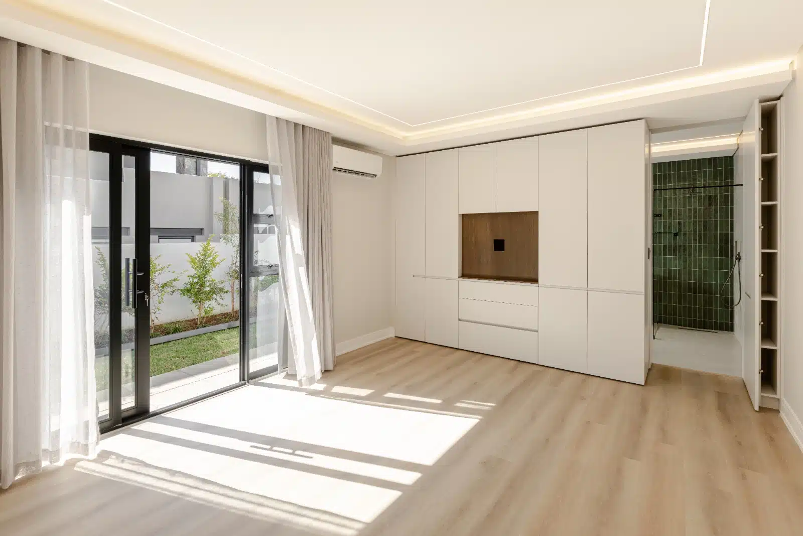 FINfloor-DiamondCore-SPC-Cuprite