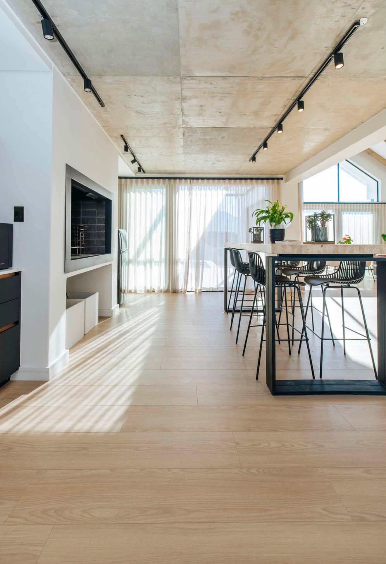 AGT-Armonia-Large-Torino-Laminate-Floor.j