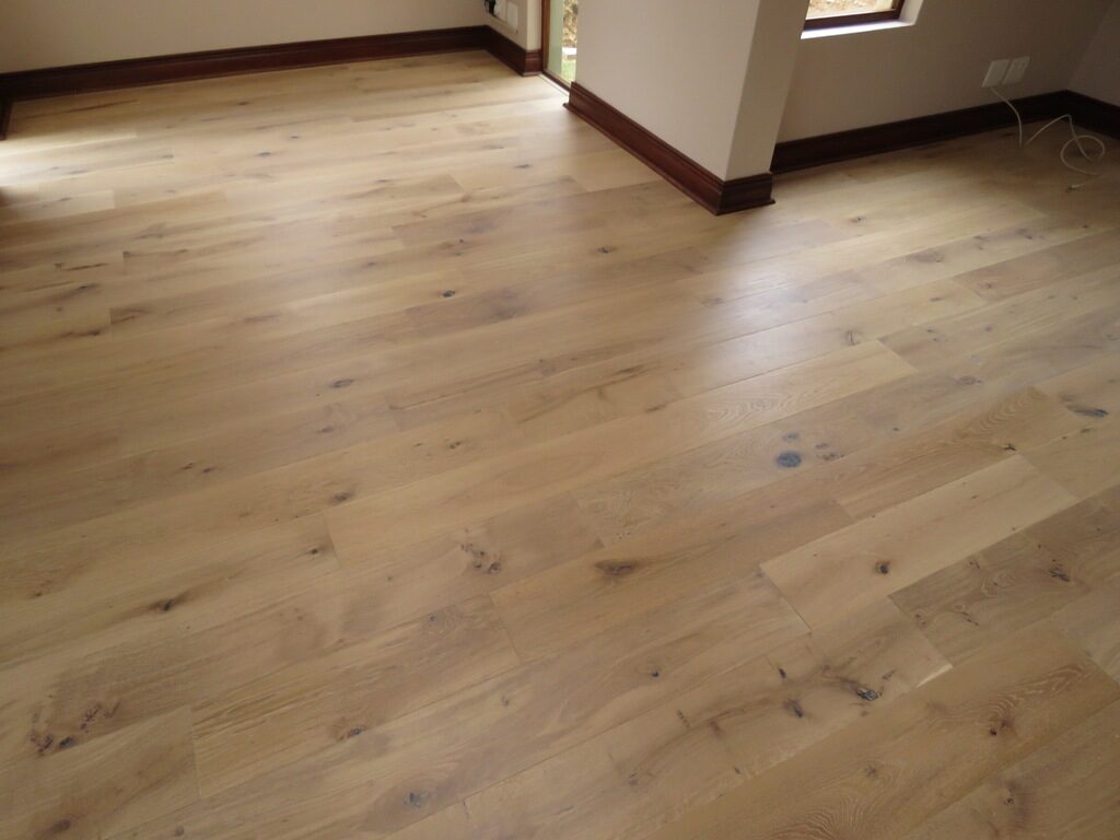 Instagram post from finfloorsa. This post is in position 5.