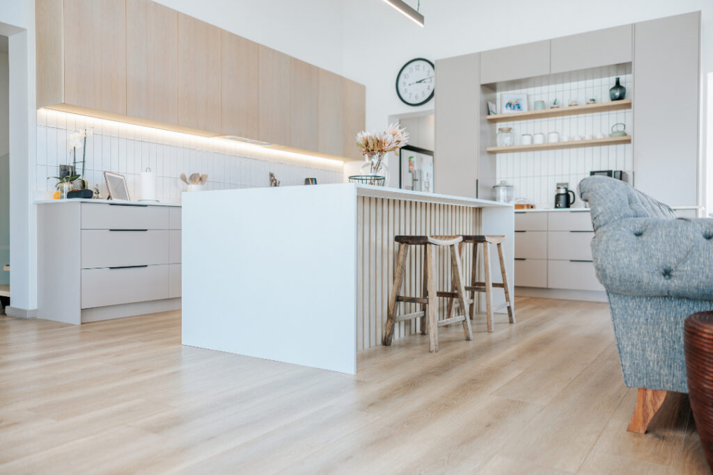 Instagram post from finfloorsa. This post is in position 0.