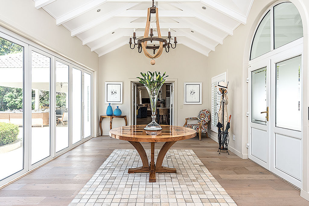 Instagram post from finfloorsa. This post is in position 0.