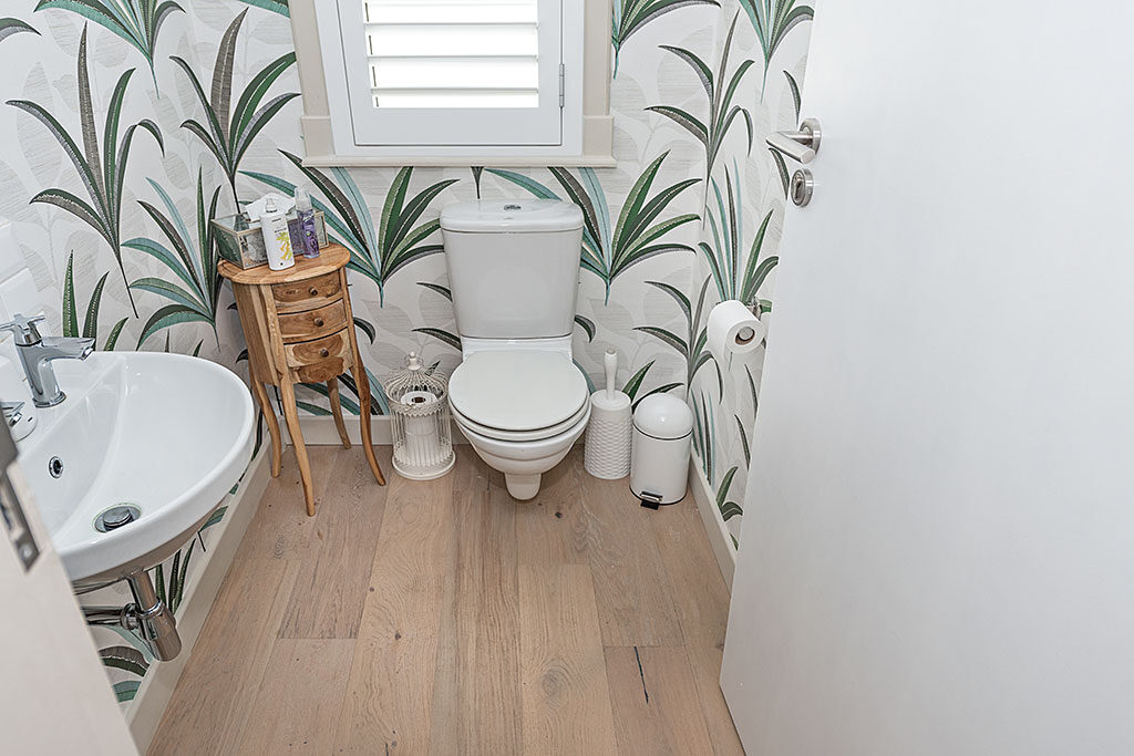 Instagram post from finfloorsa. This post is in position 4.