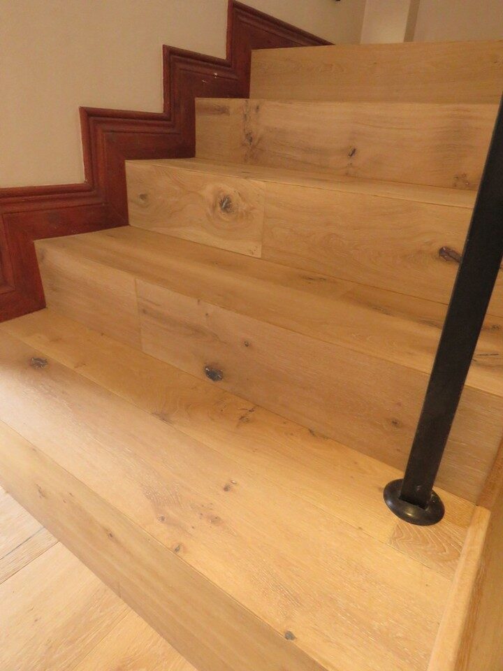 Instagram post from finfloorsa. This post is in position 4.