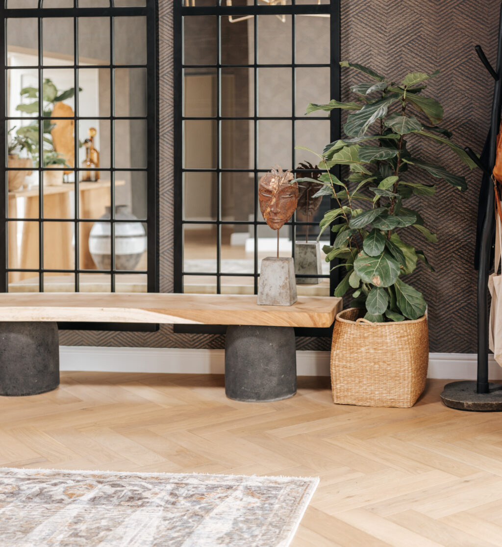 Instagram post from finfloorsa. This post is in position 5.