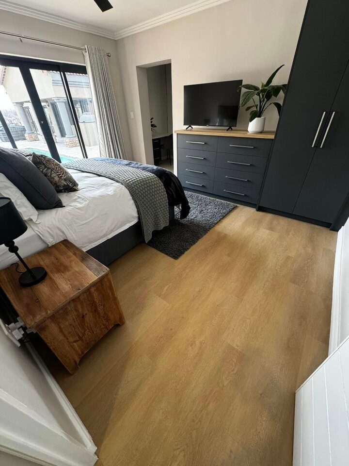 Instagram post from finfloorsa. This post is in position 0.