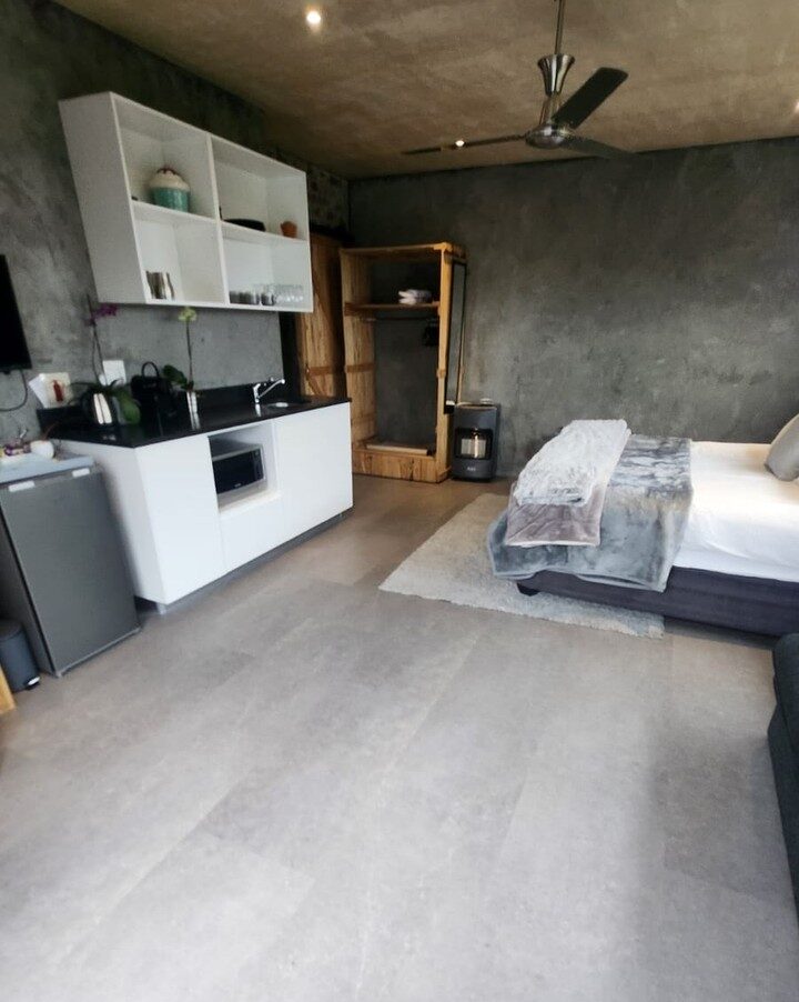 Instagram post from finfloorsa. This post is in position 4.