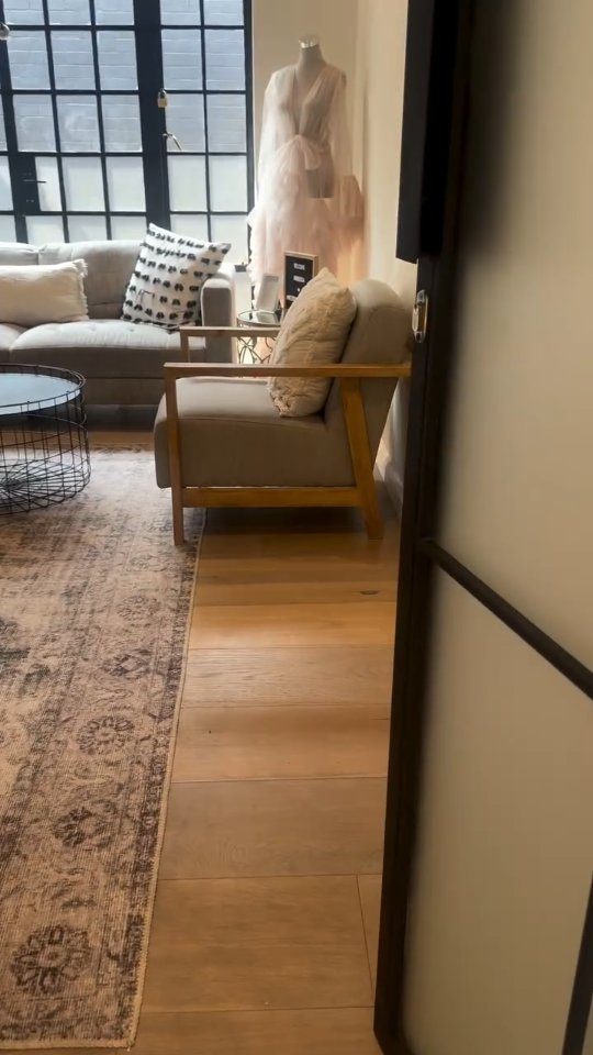 Instagram post from finfloorsa. This post is in position 0.