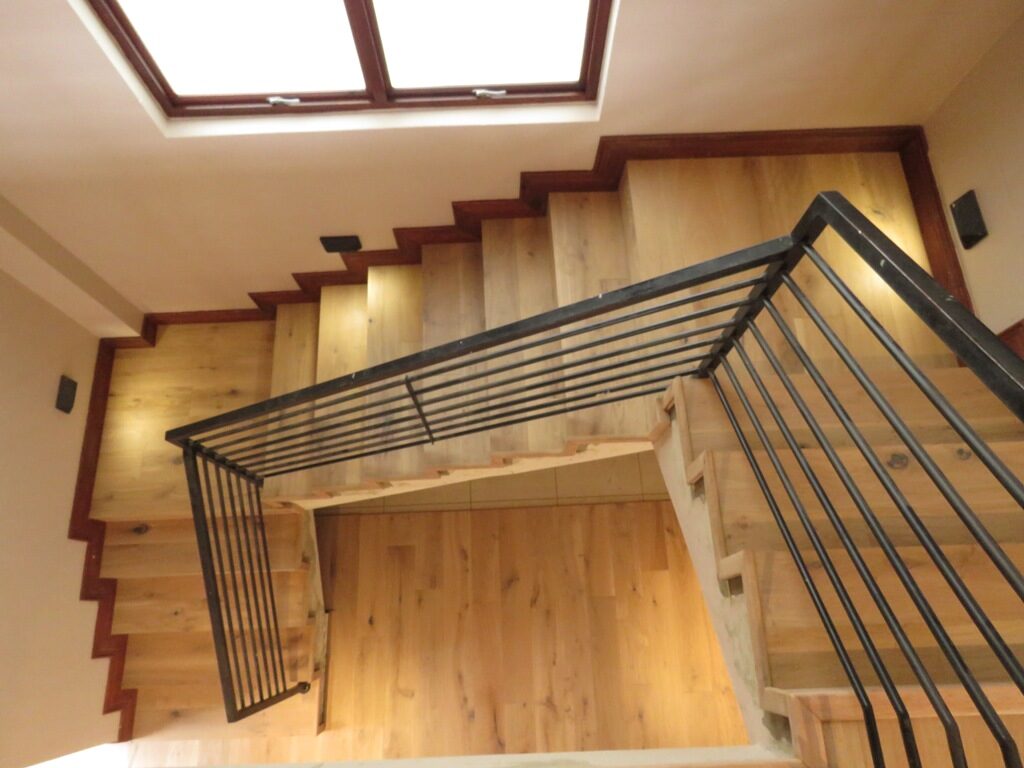 Instagram post from finfloorsa. This post is in position 0.